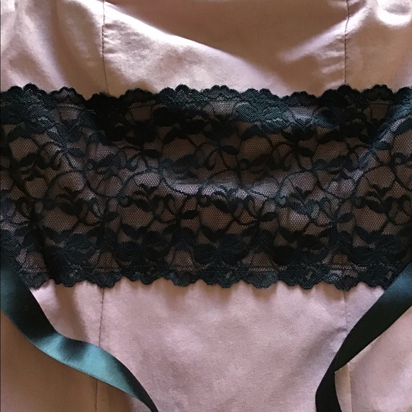 Dress - Picture 7 of 8